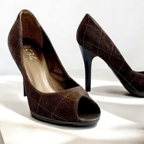 BCBG PARIS PeepToe Leather Suede Pump | Chocolate | Size‎ 6 - Picture 1 of 9
